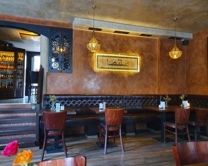 Cafe Restaurant Laila