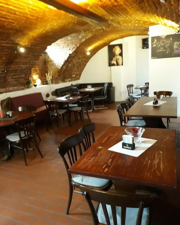 Gaststätte Basement