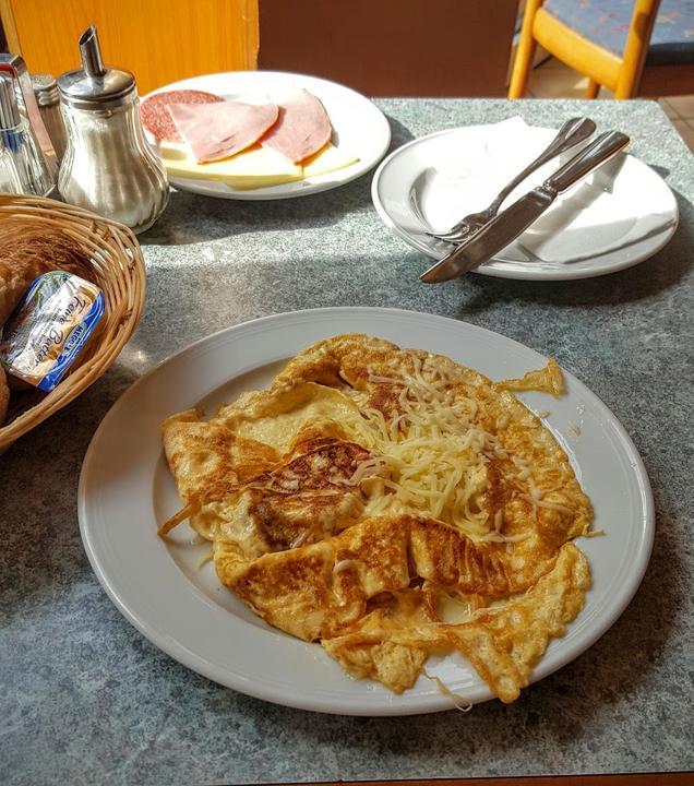 Cafe Bohne
