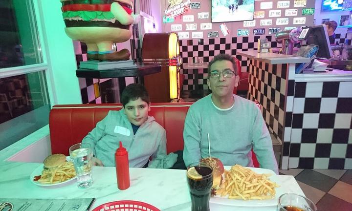 Burger Lounge