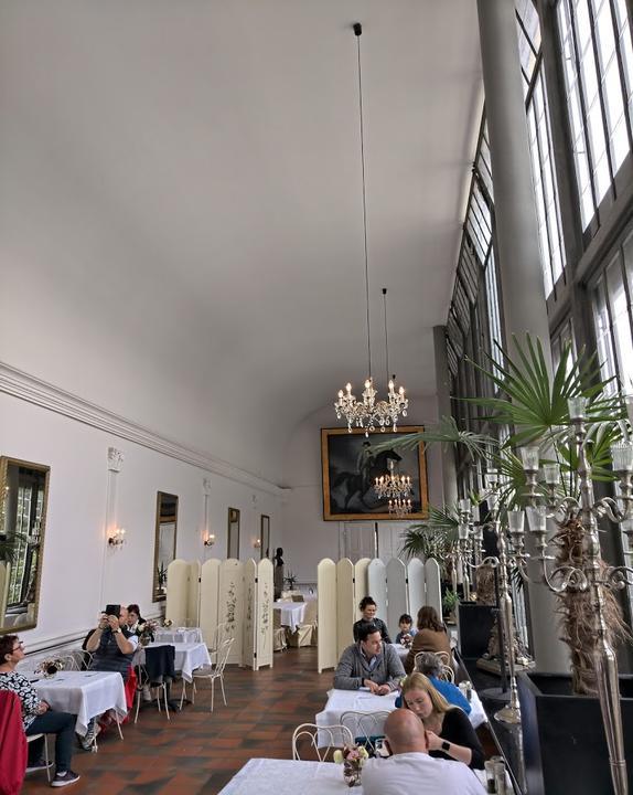Schlosscafe im Palmenhaus