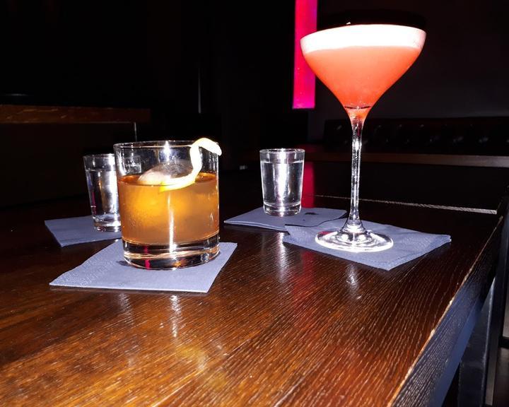 LIQ Bar
