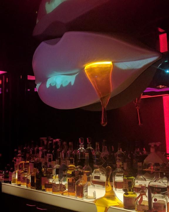LIQ Bar