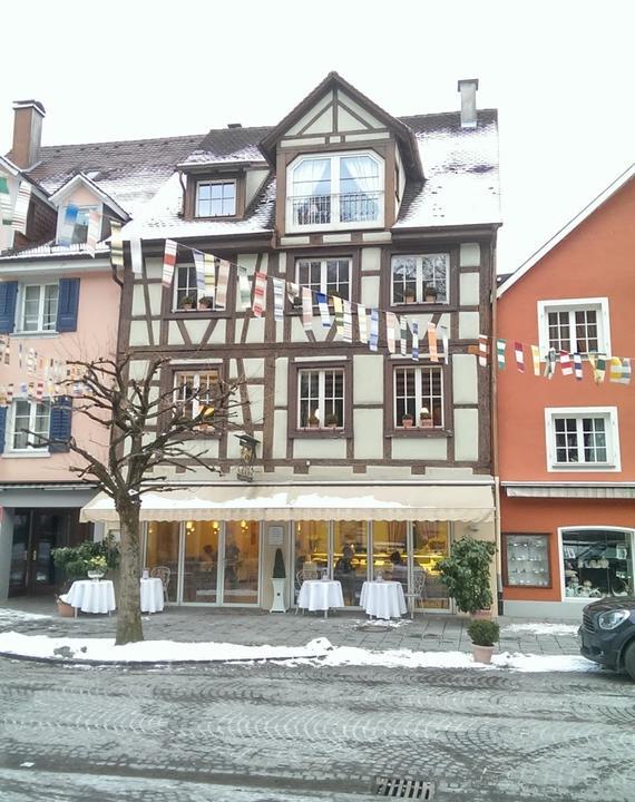 Cafe Gross