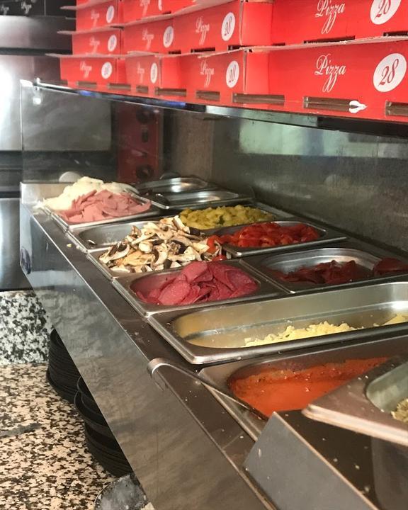Pizzeria La Flora