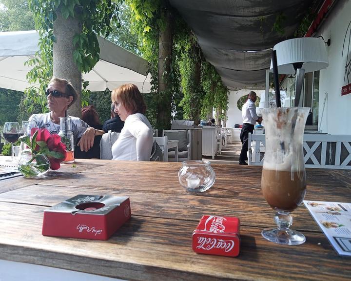Rosengarten - Cafe, Restaurant & Elbterrassen