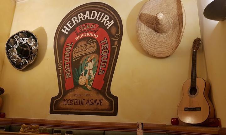 Dos Amigos
