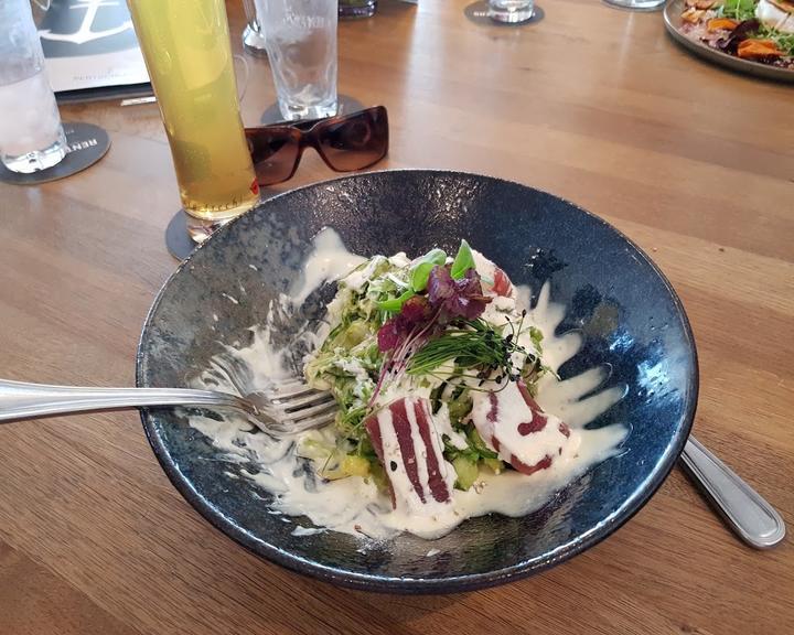 Weinhaus & Restaurant Hahnenhof