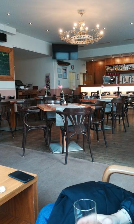 Saha | Cafe Restaurant