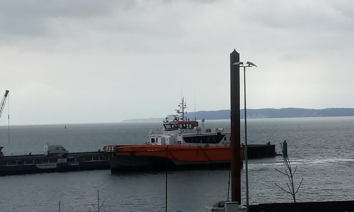 Cafe Peters Fahrhafen Mukran