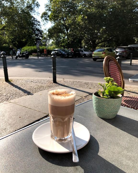Manstein Cafe Bistrot