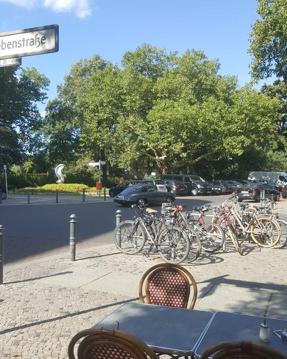 Manstein Cafe Bistrot