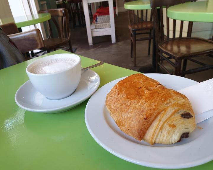 Manstein Cafe Bistrot