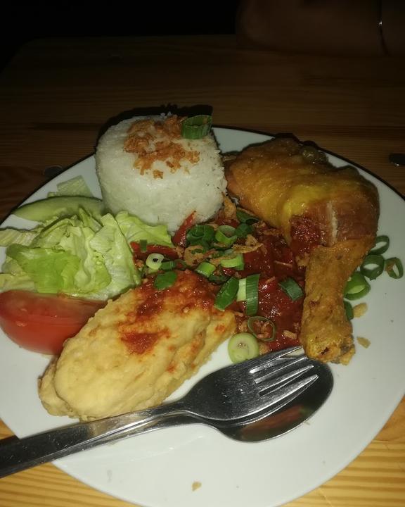 Mabuhay - Indonesian Restaurant