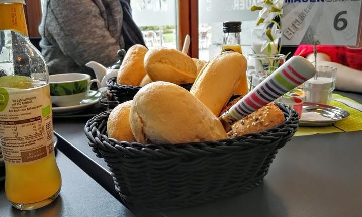 Mauer Cafe