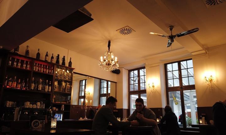 Zum goldenen Einhorn