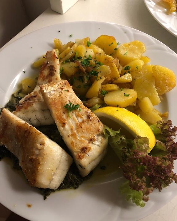 Fischerstube Warnau