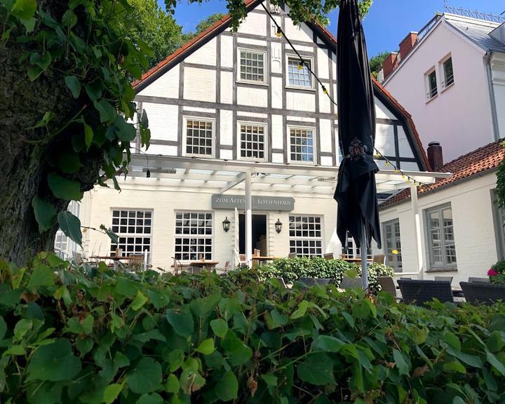 Zum Alten Lotsenhaus