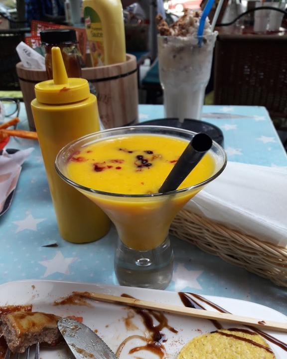 Tiki Heart Cafe+Shop