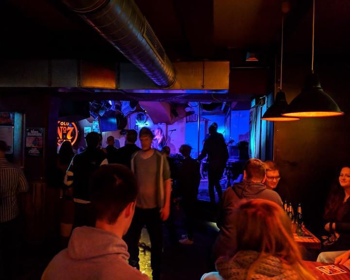 Draft House