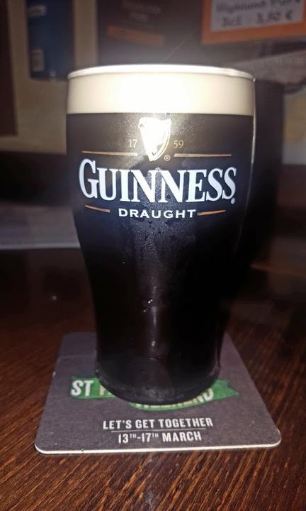Victoria Celtic Pub