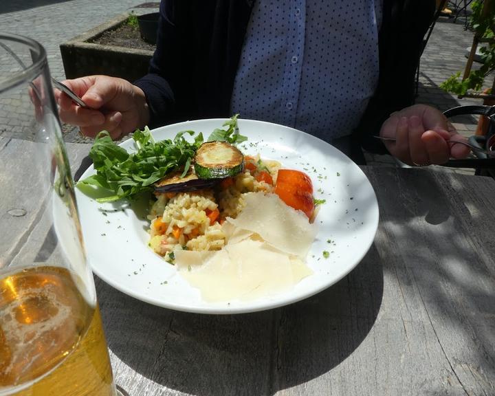 Dinett Restaurant & Weinbar