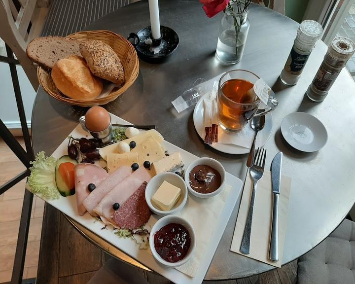 Dinett Restaurant & Weinbar