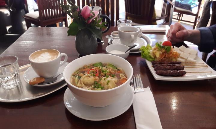 Handoyo's - Sate & Coffee