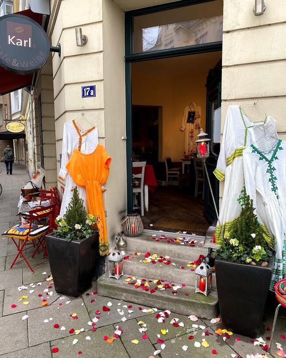 Karls Cafe & Weine
