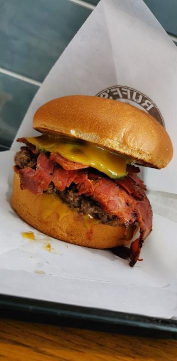 Ruff's Burger & BBQ Schwabing