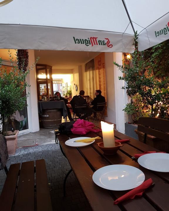 Manuela Tapas Restaurant