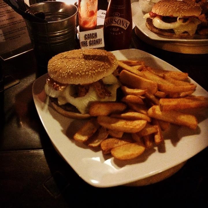 Loch Ness Scottish Pub & Whisky Bar