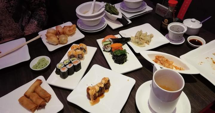 OZAKI Sushi et Grill