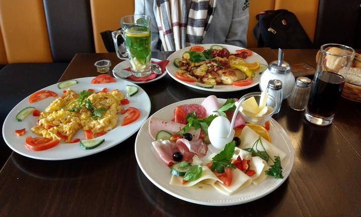 Cafe Melanie