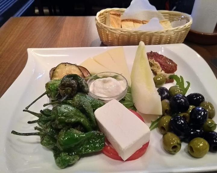Roter Hahn Restaurant und Bar