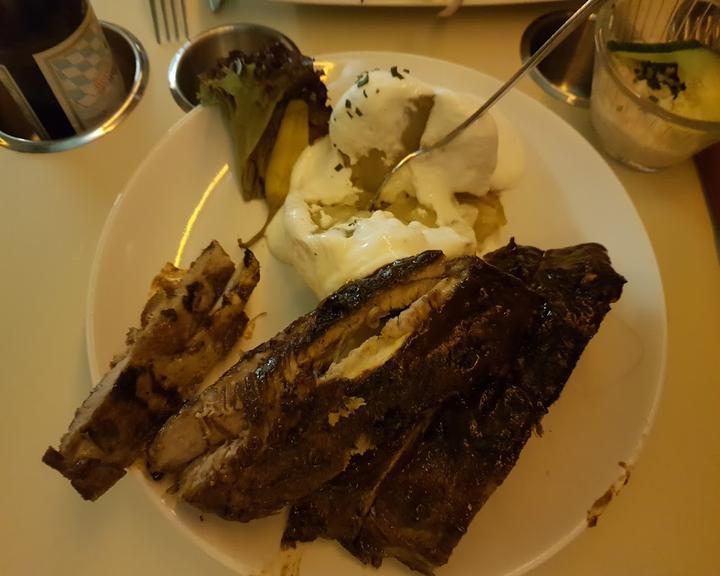 DinnerHopping