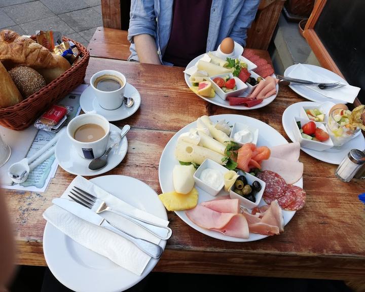 Café Alibi