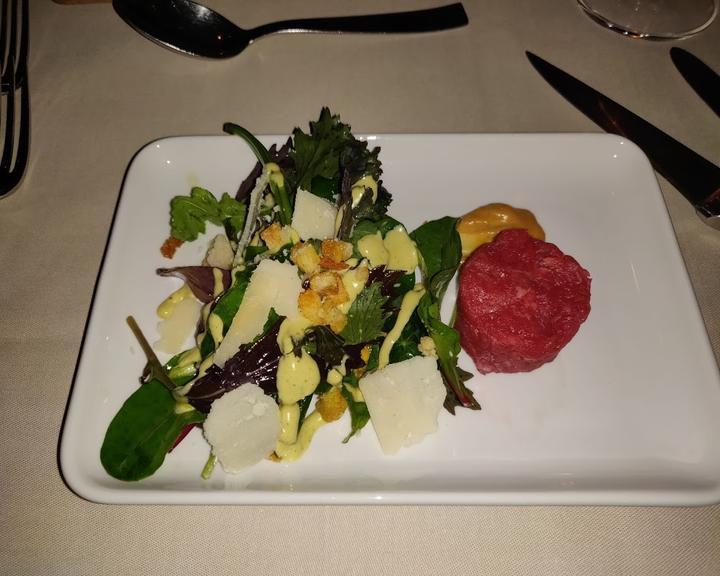 [m]eatery bar + restaurant