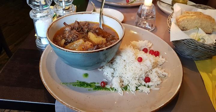 Helo Restaurant