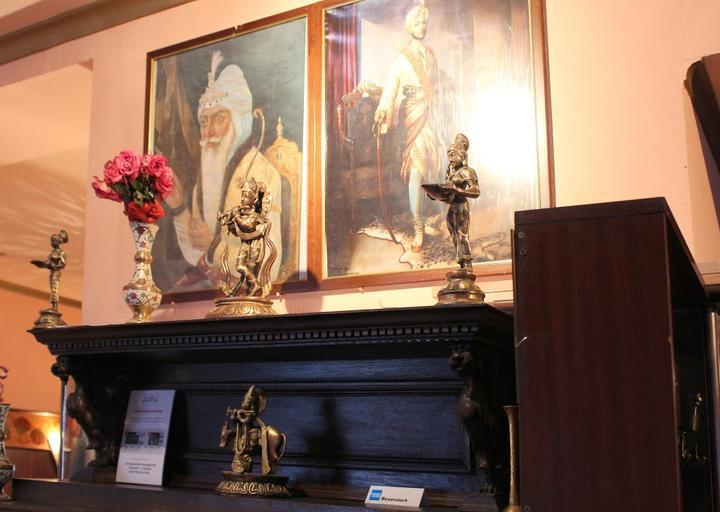 Samrat Indisches Restaurant & Cafe