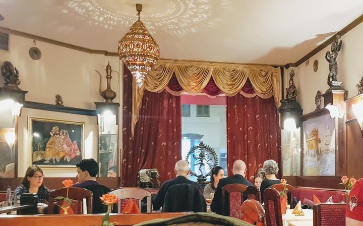 Samrat Indisches Restaurant & Cafe