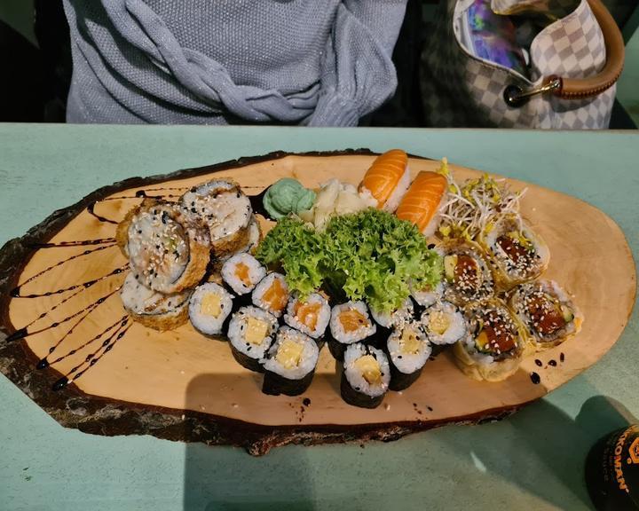 A-petit Restaurant