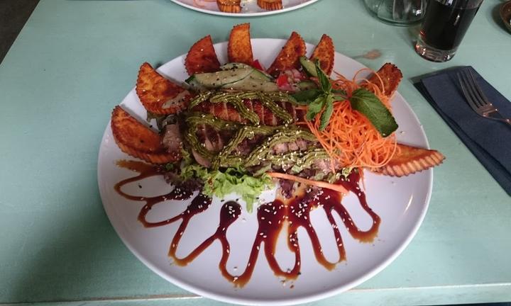 A-petit Restaurant
