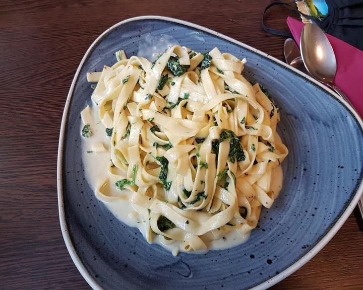 Ristorante La Trattoria