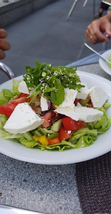 White Chocolate Cafe