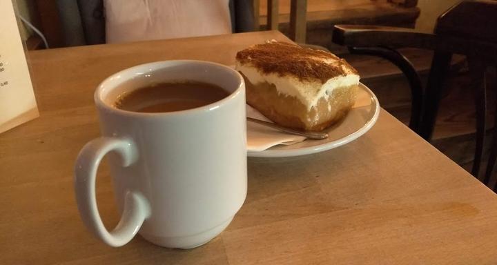 Cafe MAY