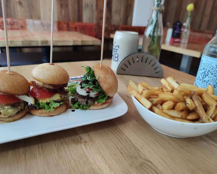 Burger House 2 - Max-Weber-Platz