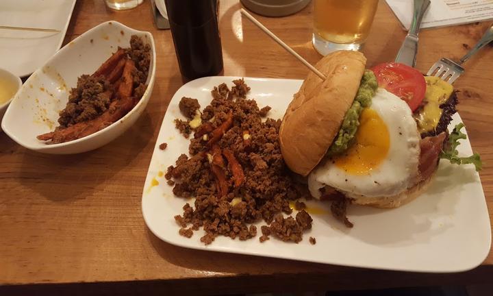 Burger House 2 - Max-Weber-Platz