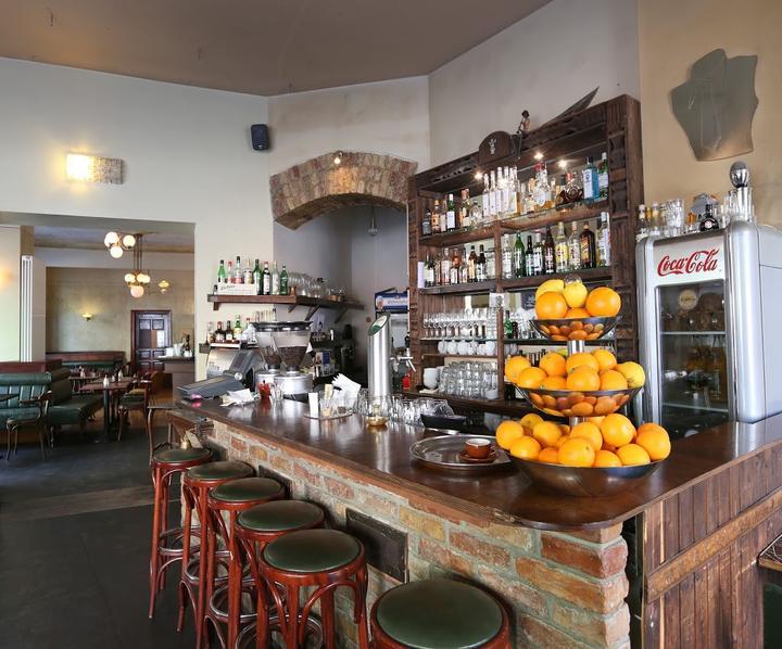 Goldberg Cafe Bar