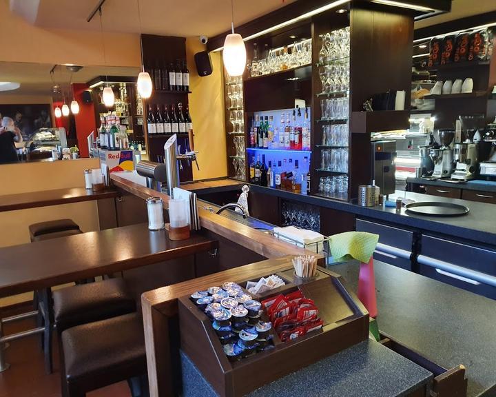 Das Stadt Cafe